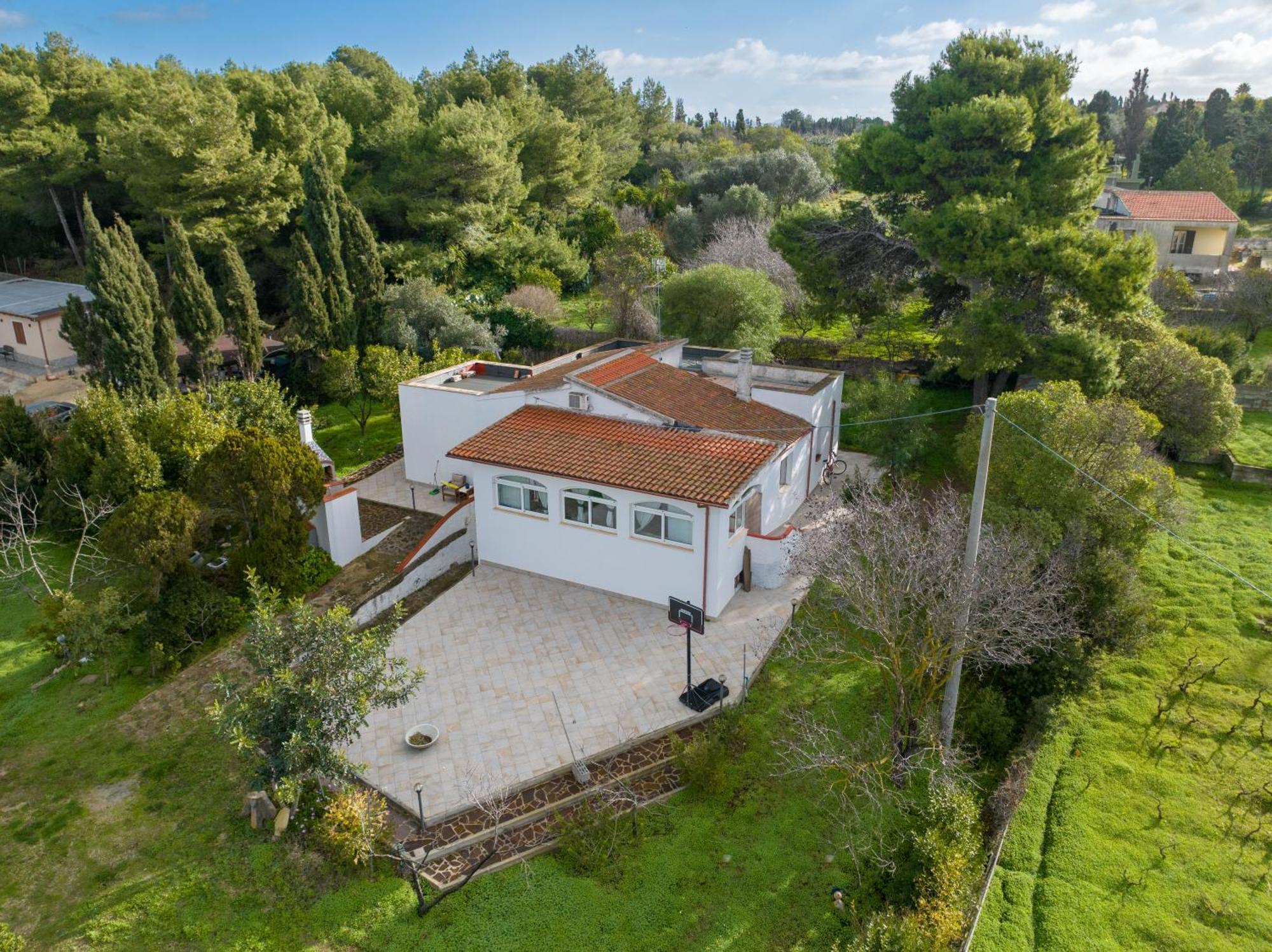 Filoxenia Di Umberto Pensionat Sassari Exteriör bild